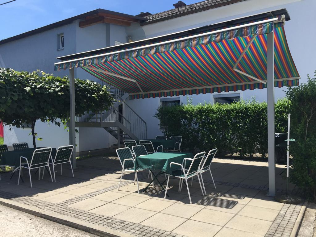 Roccos Raum Otel Kapfenberg Dış mekan fotoğraf